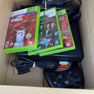 Xbox 360 Game Console